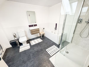 Photo 9- click for photo gallery